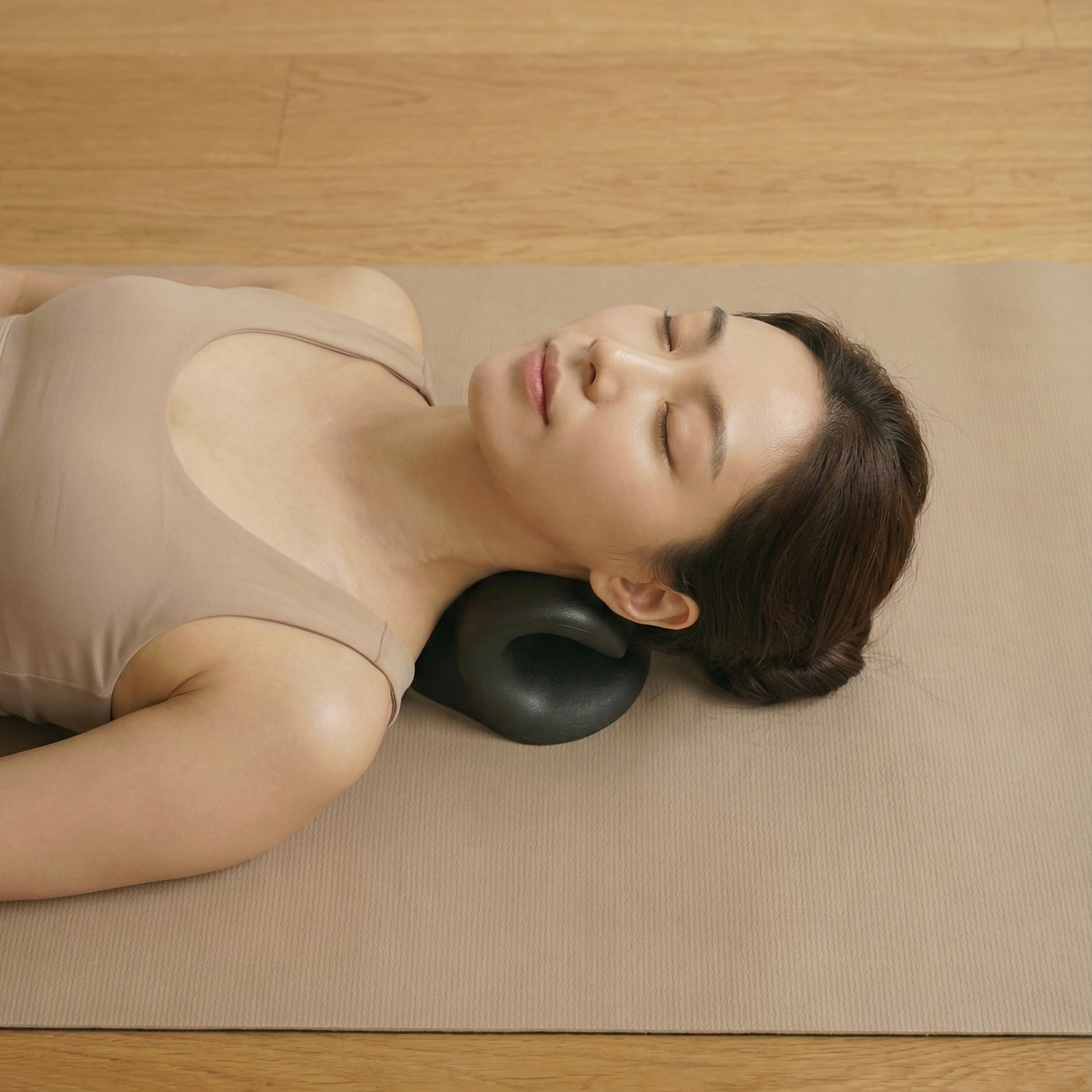 시감마켓 넥커브 스트레처 경추 목 스트레칭 기구 일자목 거북목 교정 이미지 6