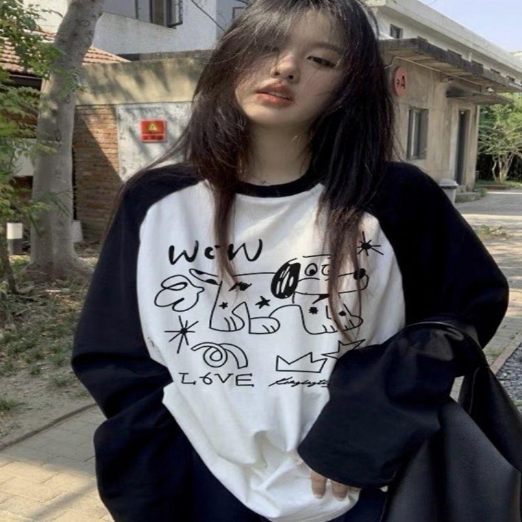 소매배색긴팔티 포인트 귀여운 프린팅 배색 캐주얼 긴팔티셔츠 프린팅긴팔티 소매 - 메인 이미지