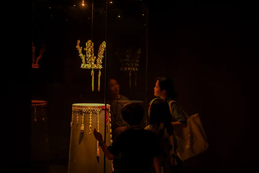 경주박물관 초등역사체험 어린이 역사 고고미술사학 도슨트 투어 금관 만들기 by 고미선생