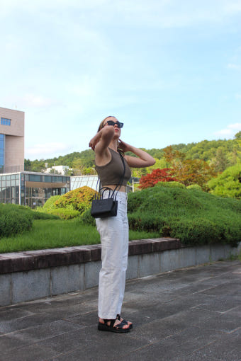 thumbnail-8