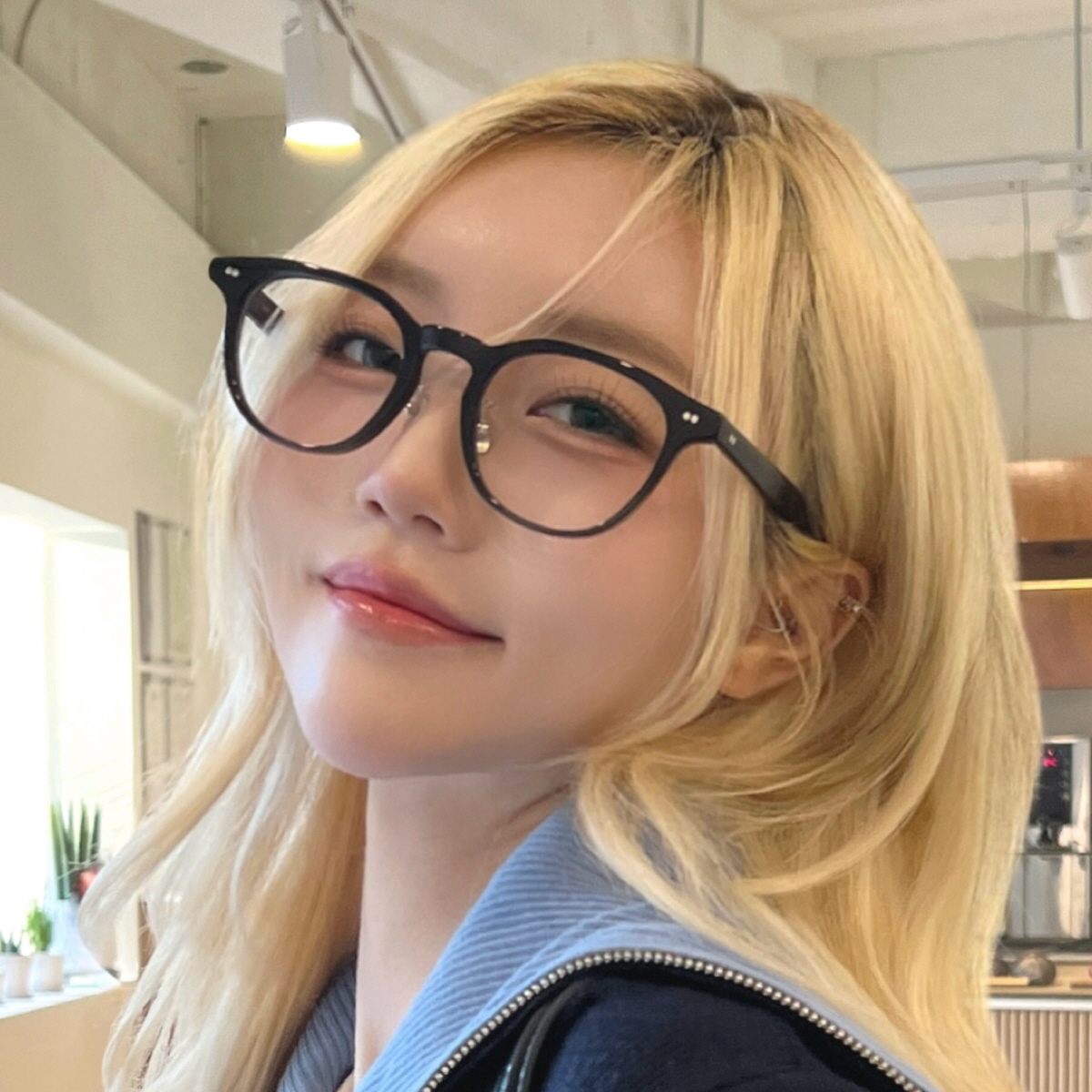 상품 이미지 1