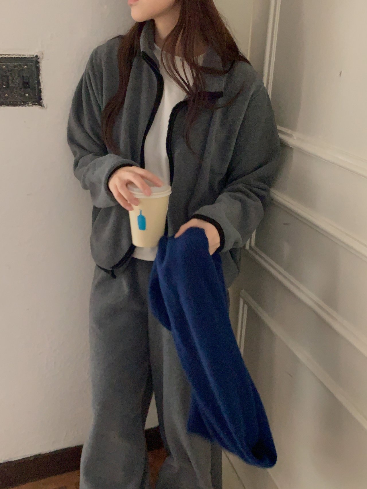오버무드 오버핏 겨울 후리스 캐주얼 배색 캠핑 집엡 점퍼 자켓 4color - 상품 이미지