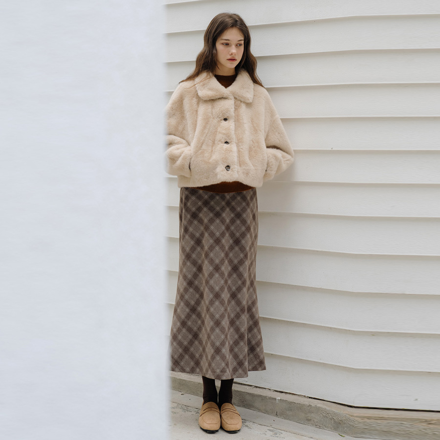 소프트 퍼 홀리데이 웜 자켓 (BEIGE) - 상세 이미지 4