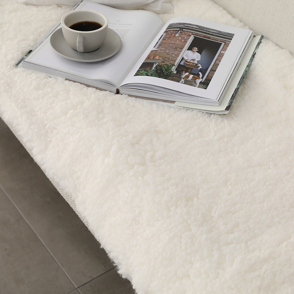 나라데코 30mm 양털 극세사 겨울 돌 쇼파패드 3인용 65x180