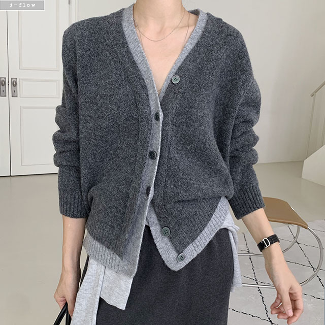 미닛트 울 루즈핏 브이넥 배색 가디건 2col 겨울 레이어드 투톤 모헤어 제이플로우 제품 이미지