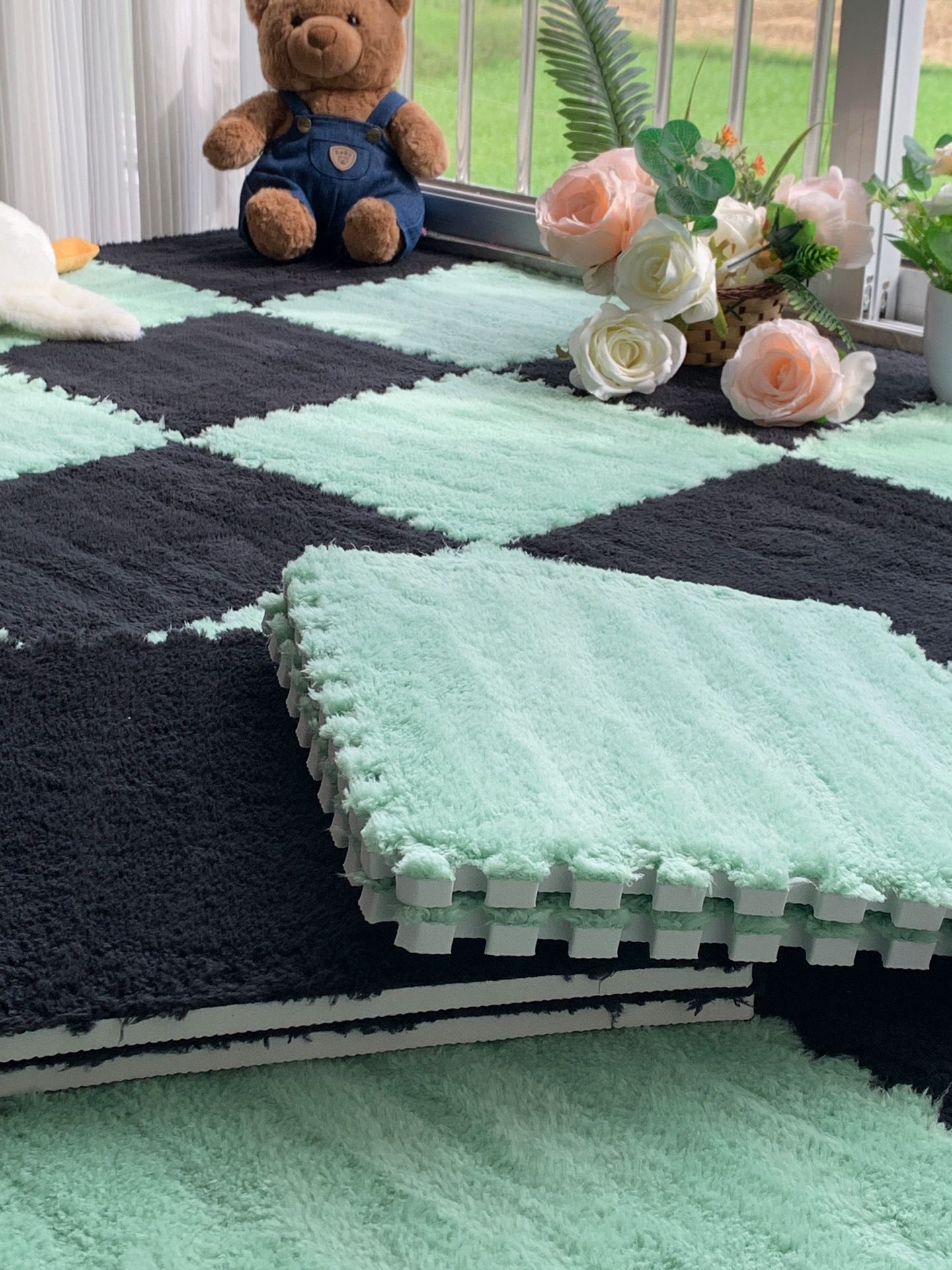 조립식바닥매트 거실 카페트 푹신한 퍼즐 블랙+화이트 30x30x1.0cm 두꺼운 10개 - 상세 이미지 2