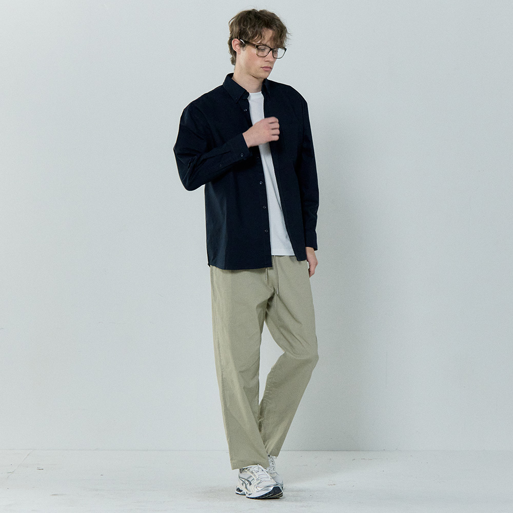 베이직하우스 세미오버핏 롱 슬리브 옥스포드 셔츠