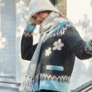 [제로스트릿] 플라워 노르딕 울 가디건 FLOWER NORDIC WOOL... 착용 후기 | 사이즈/핏 총정리 - 상품 이미지 1