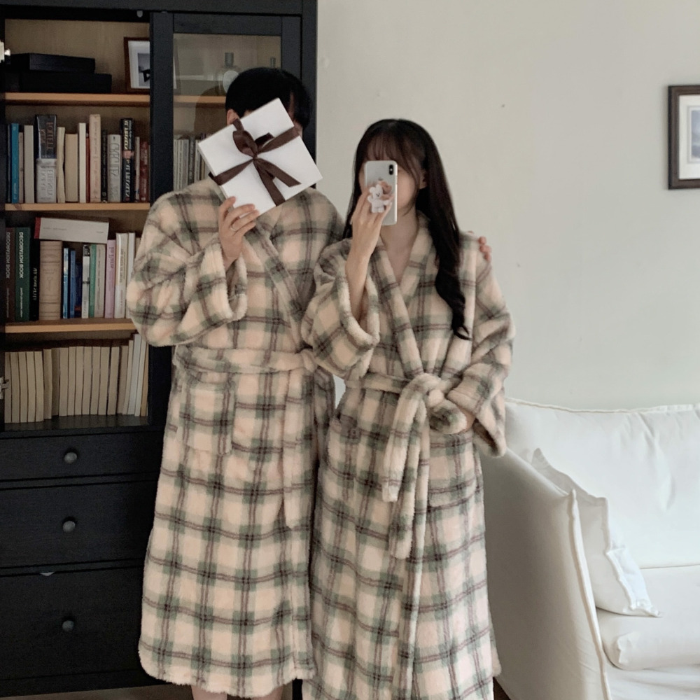 극세사로브 로브가운 커플수면잠옷 겨울 기모 파자마 홈웨어 세트 민트 가운 - 상세 이미지 5