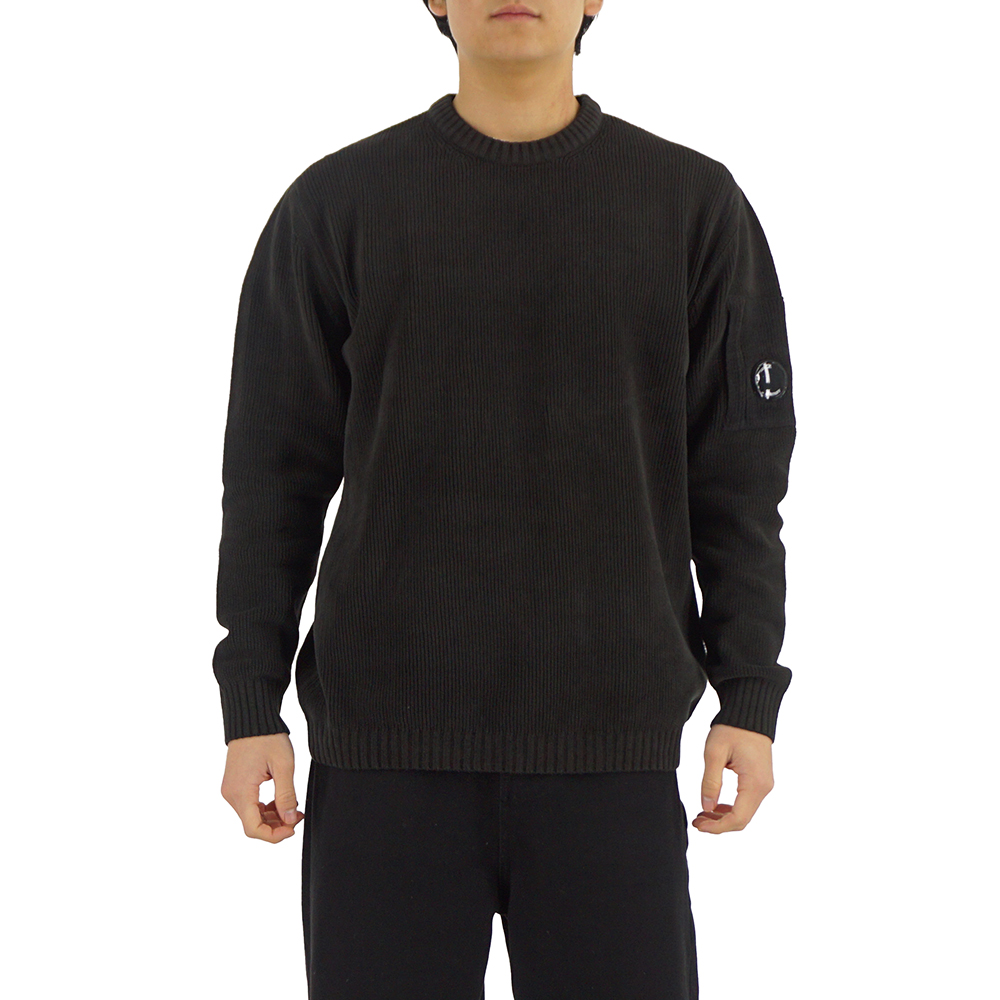 25FW CP컴퍼니 렌즈 와펜 셔닐 코튼 크루넥 니트 블랙/그레이 2종 19CMKN017A 005558G 999 - 상세 이미지 2
