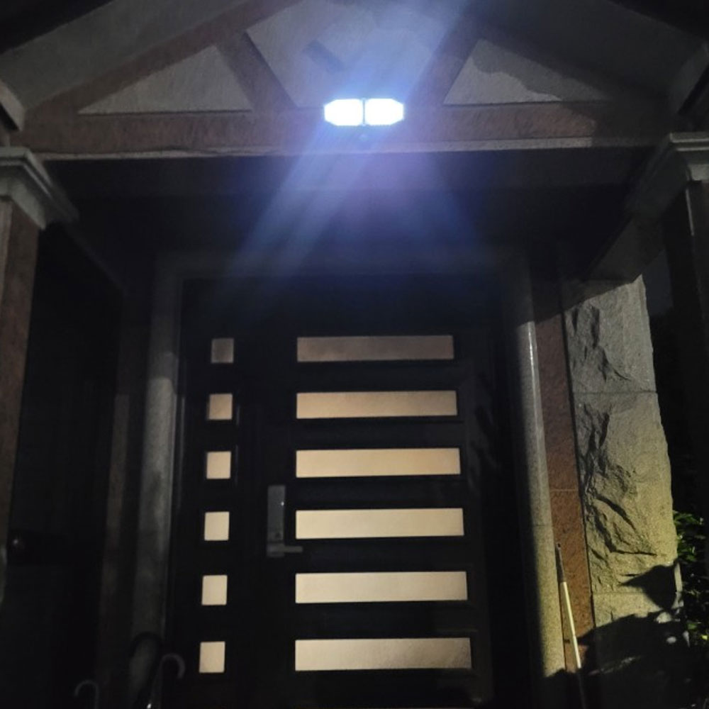 탑라이텍 태양광 센서등 조명 태양열 정원등 가로등 100LED - 상세 이미지 5