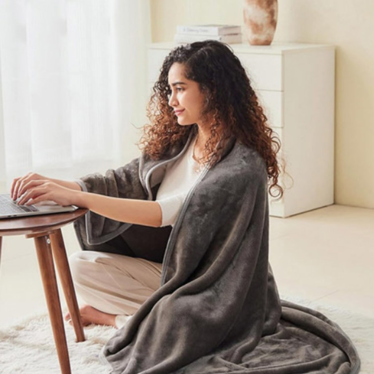 똑딱이 쿠션 무릎 담요 극세사 캠핑 야외 휴대용 - 상품 이미지