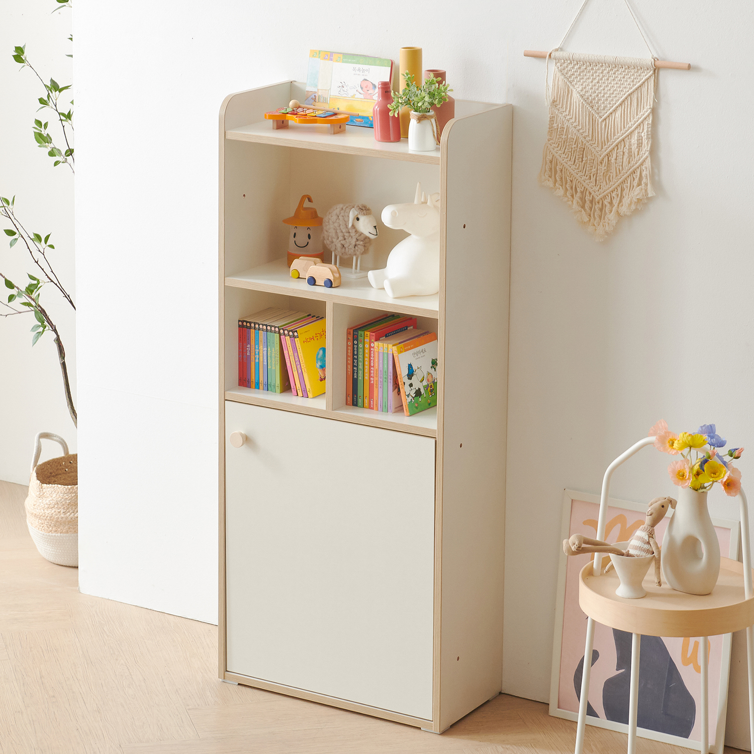 초등학생 책장 유아 4단 600 1도어 아이방 가구 배치