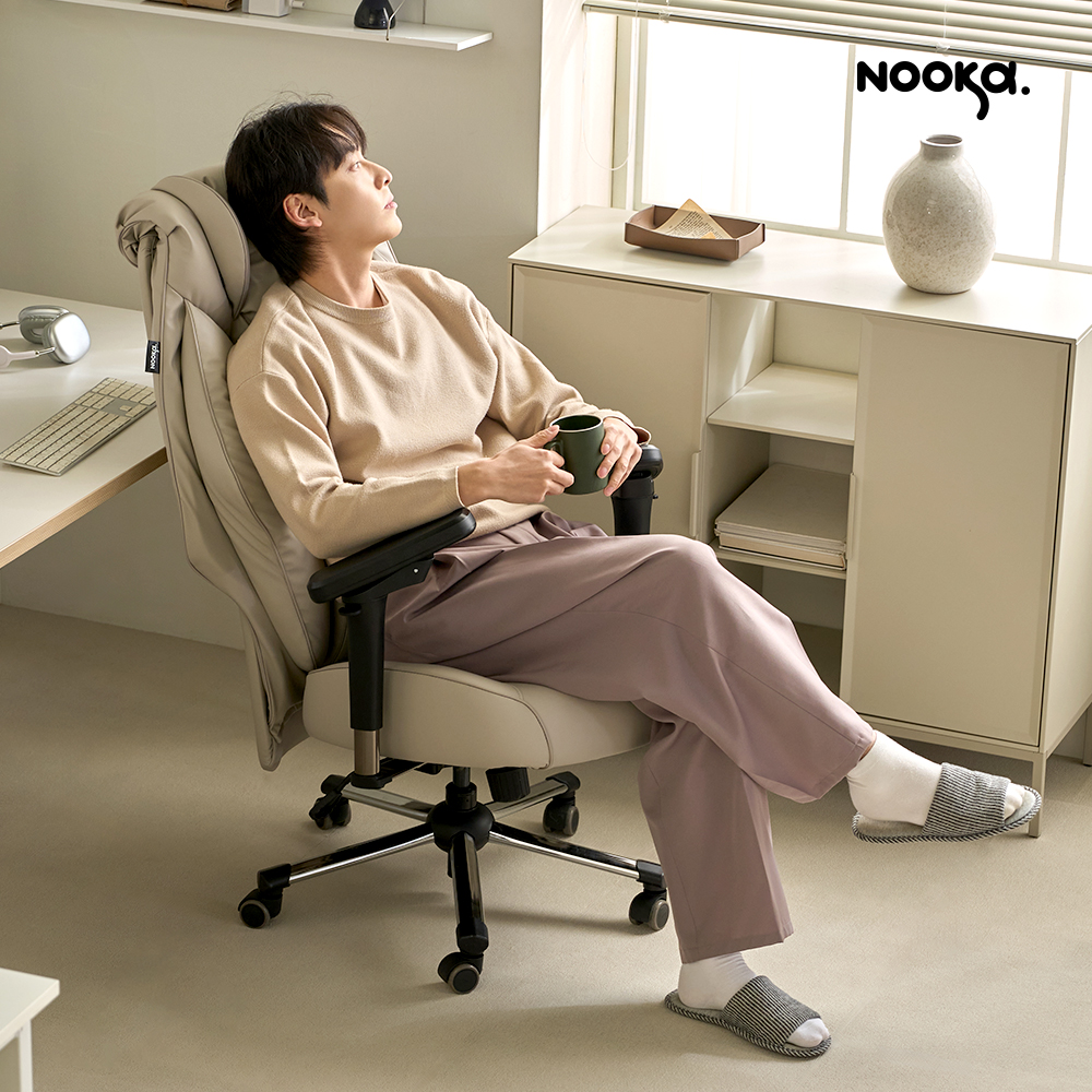 누카 커스텀체어 G900-PU 6D 컴퓨터의자 사무용 사무실 학생 가죽 게이밍 책상의자