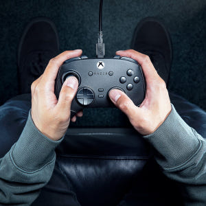 레이저코리아 울버린 V3 토너먼트 에디션 XBOX PC겸용 유선 컨트롤러... 개봉기 | 실사용 후기 - 상품 이미지 2