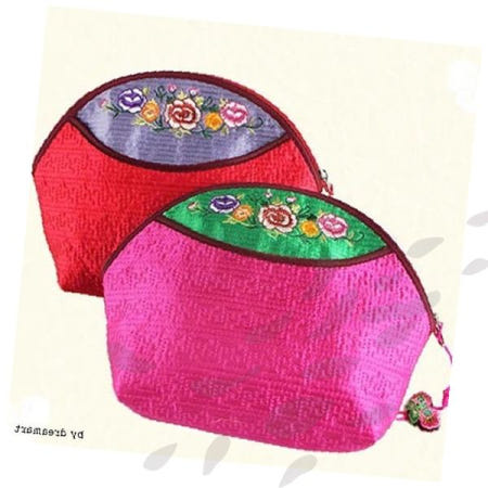 전통 자수 파우치 화려한 꽃무늬 자개 장식 실크 원단 여행용 화장품 보관 케이스