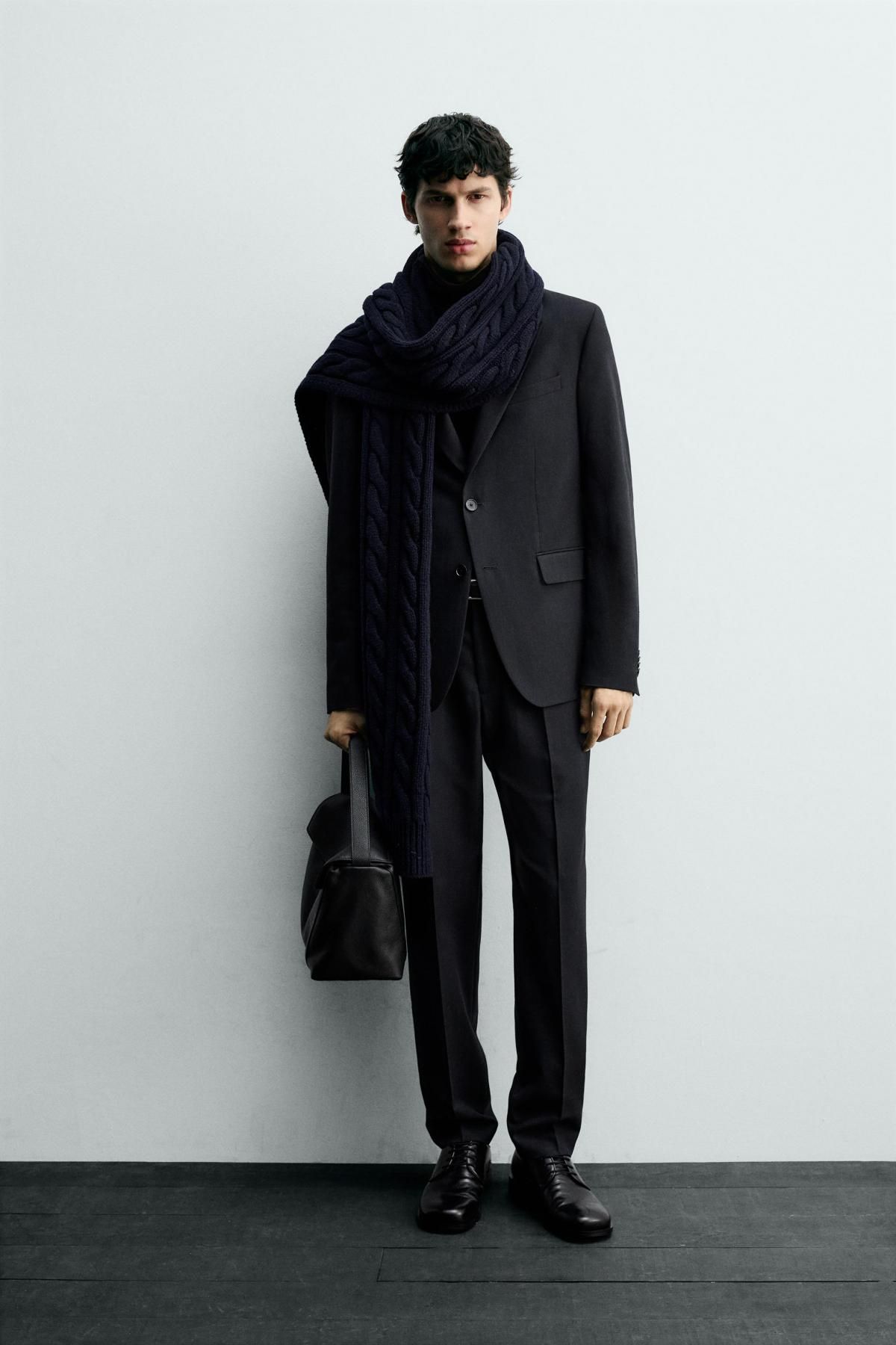 자라 핀스트라이프 울 레귤러핏 수트 팬츠 1564/105 NAVY BLUE - 상세 이미지 2