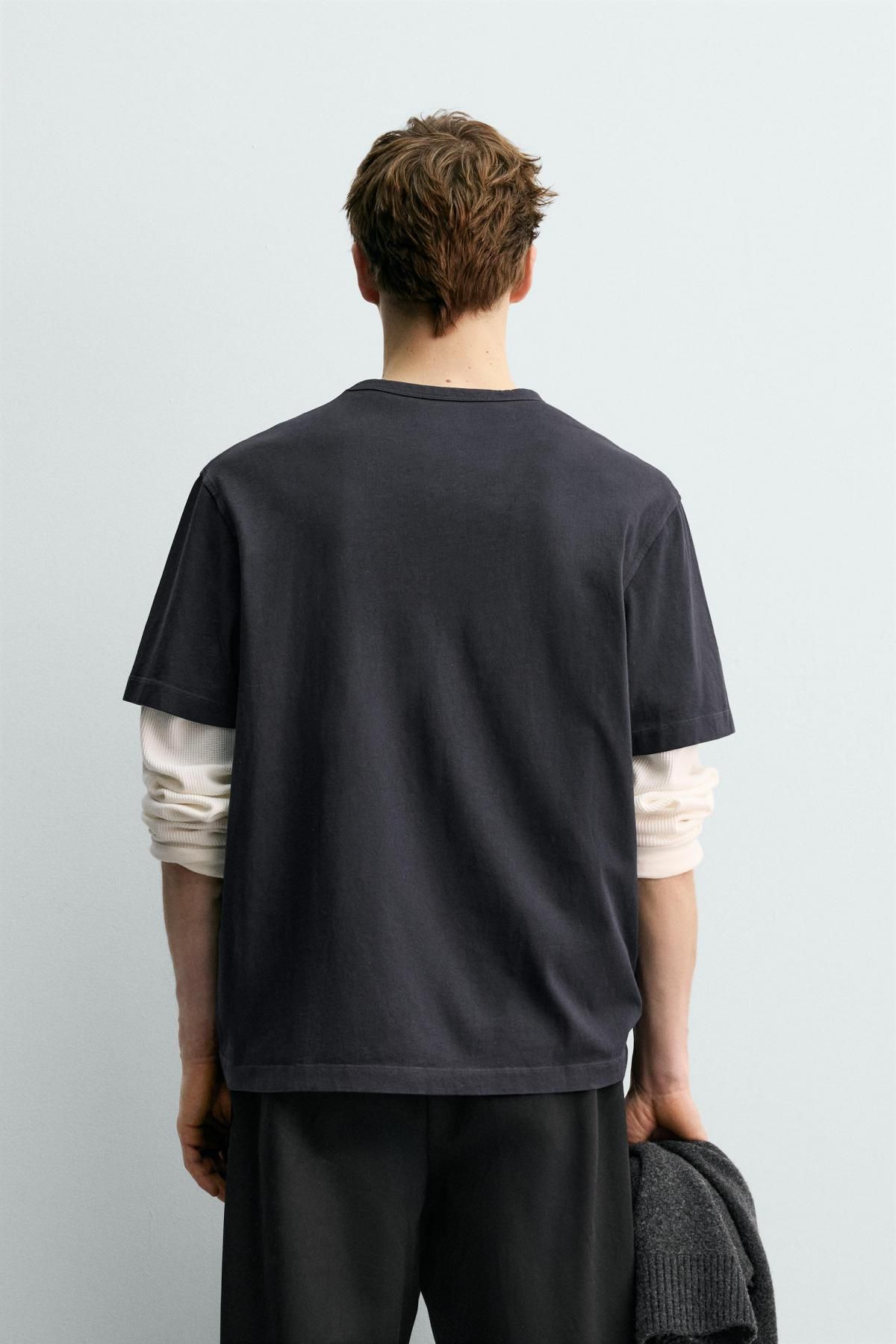 자라 베이직 포켓 반팔 티셔츠 X 아론 레빈 1887/383 NAVY BLUE - 상세 이미지 4