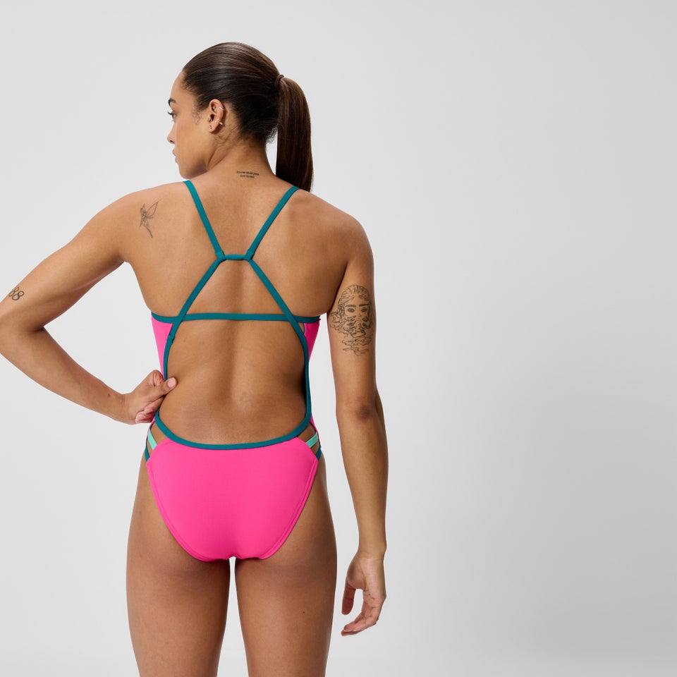스피도 Club Training Solid Tri Back One Piece - 메인 이미지