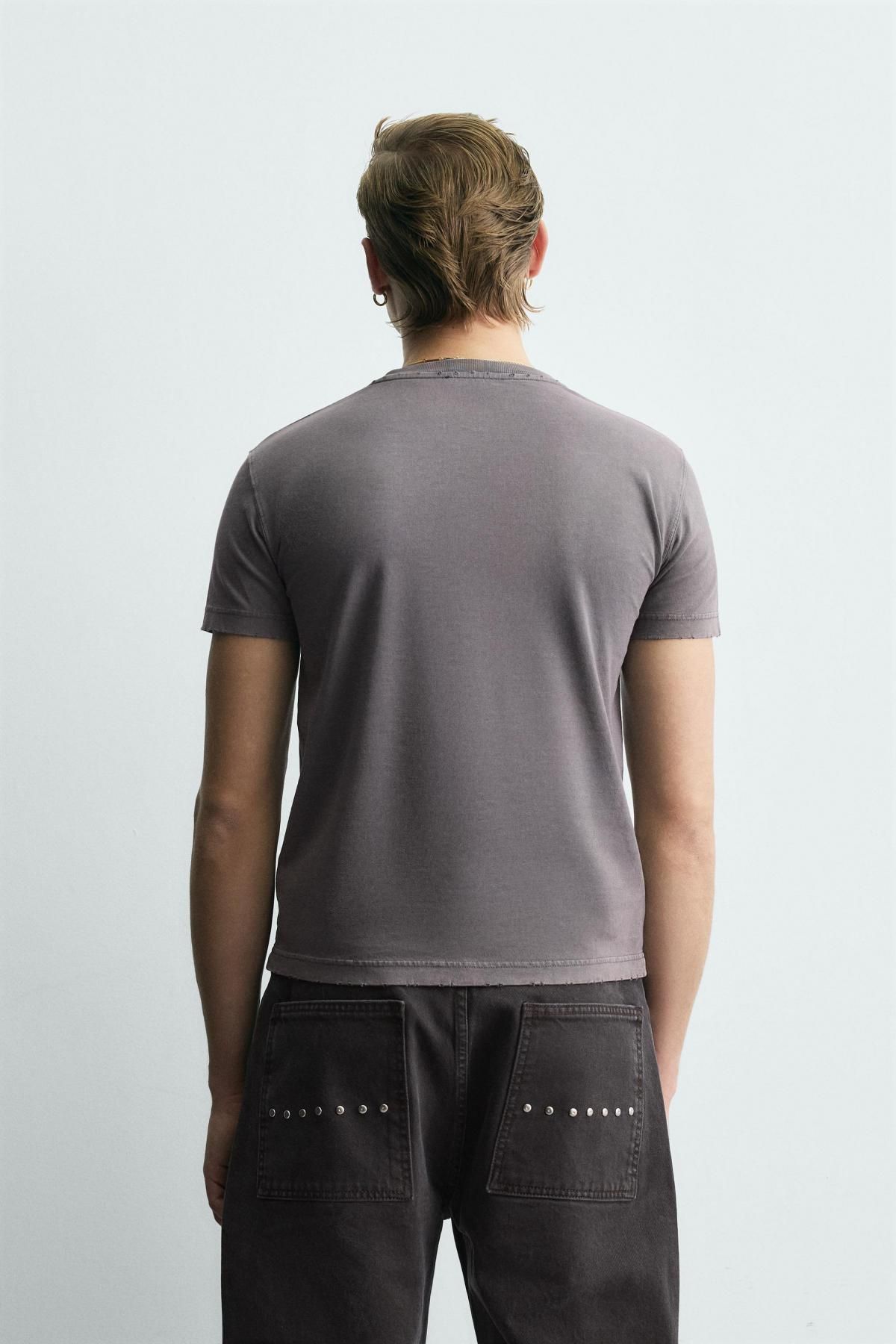 자라 워시드 텍스트 프린트 반팔 티셔츠 6224/400 GREY / TAN - 상세 이미지 4