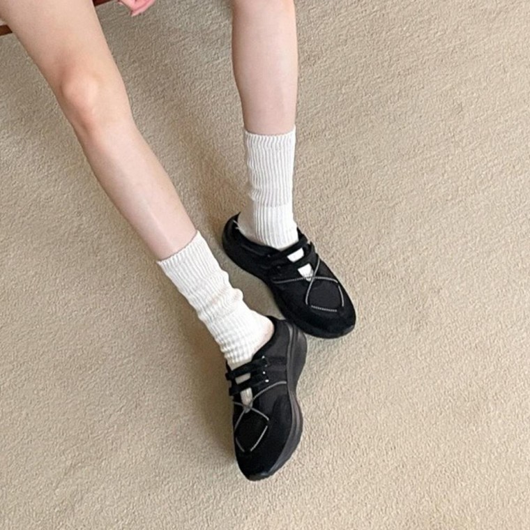 남녀공용 키높이 남자운동화 단화 방한화 커플신발 - 메인 이미지