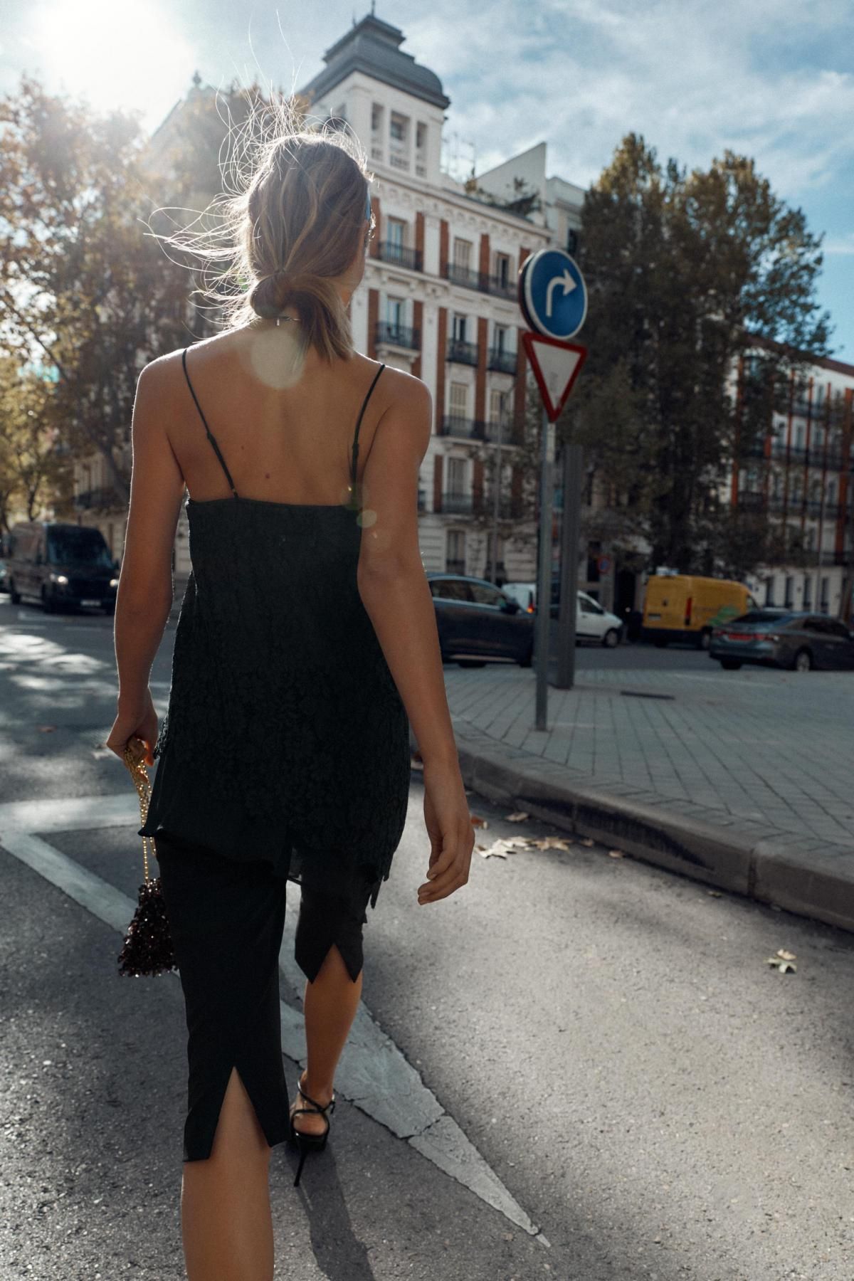 자라 테크니컬 하이웨이스트 롱 버뮤다 팬츠 9825/762 BLACK - 상세 이미지 5