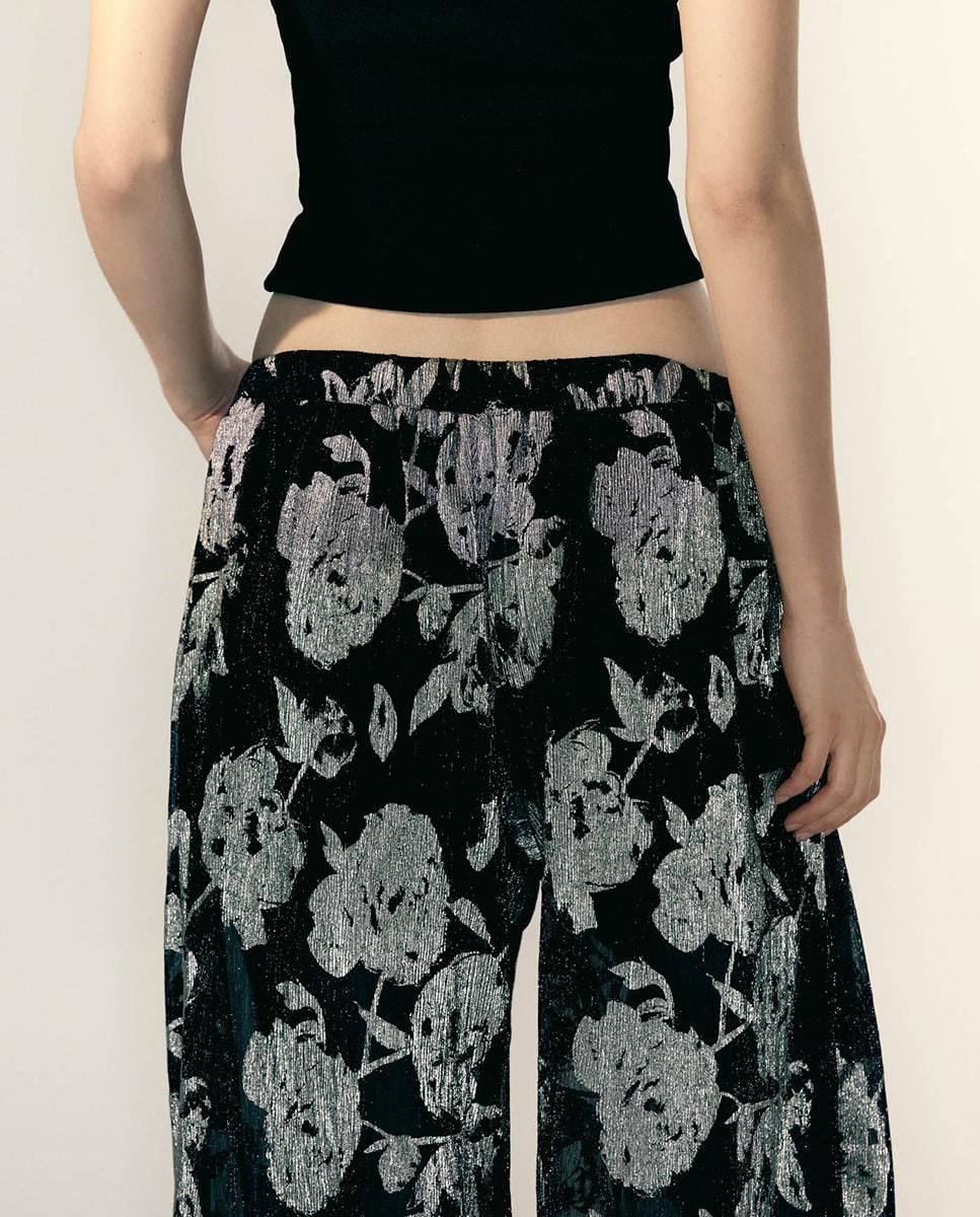 스페라 플라워 패턴 와이드 배기 팬츠 블랙 56262111109 NEGRO - 상세 이미지 5