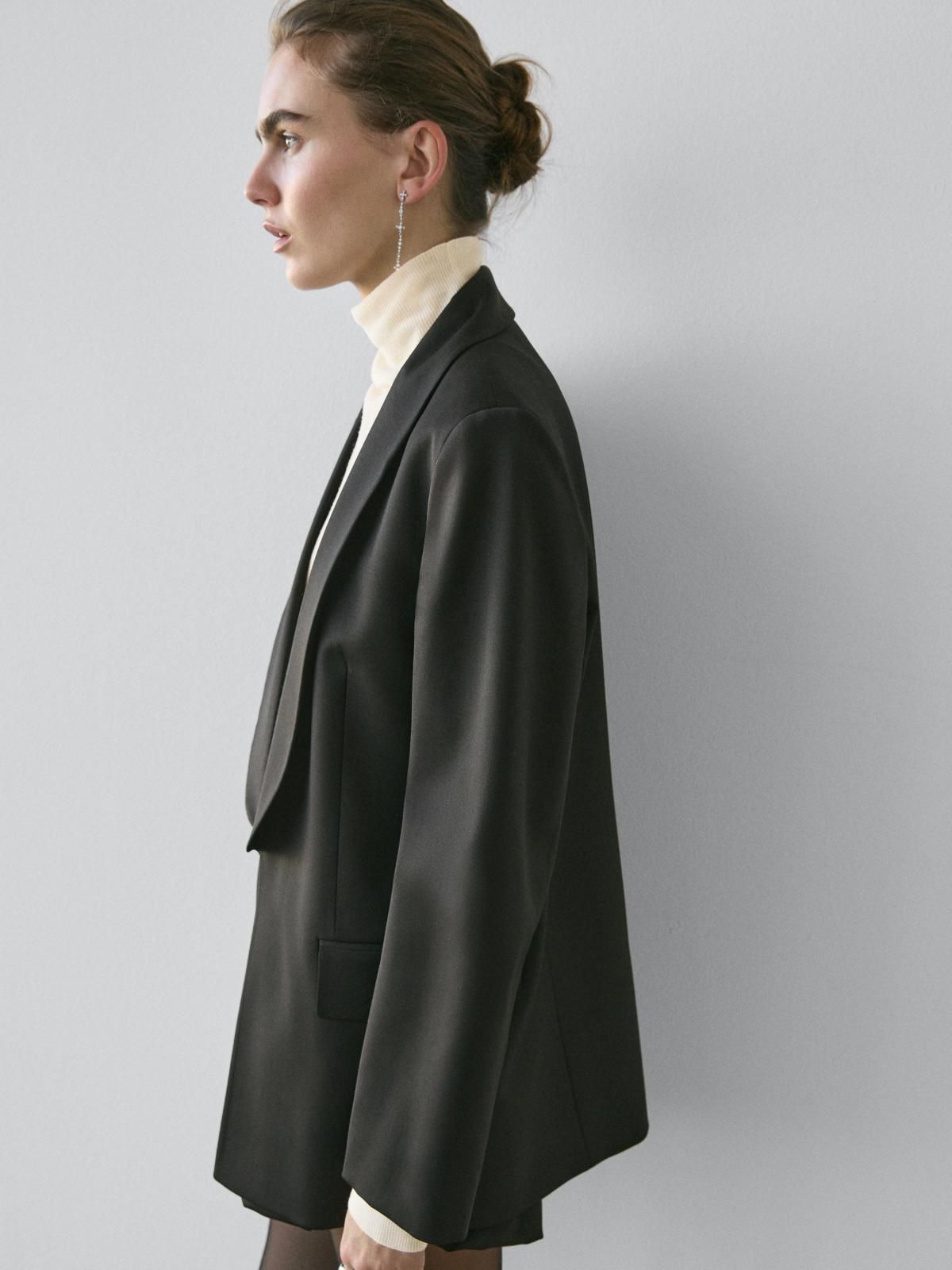 마시모두띠 울 혼방 라펠 디테일 블레이저 9506/951 BLACK - 상세 이미지 4