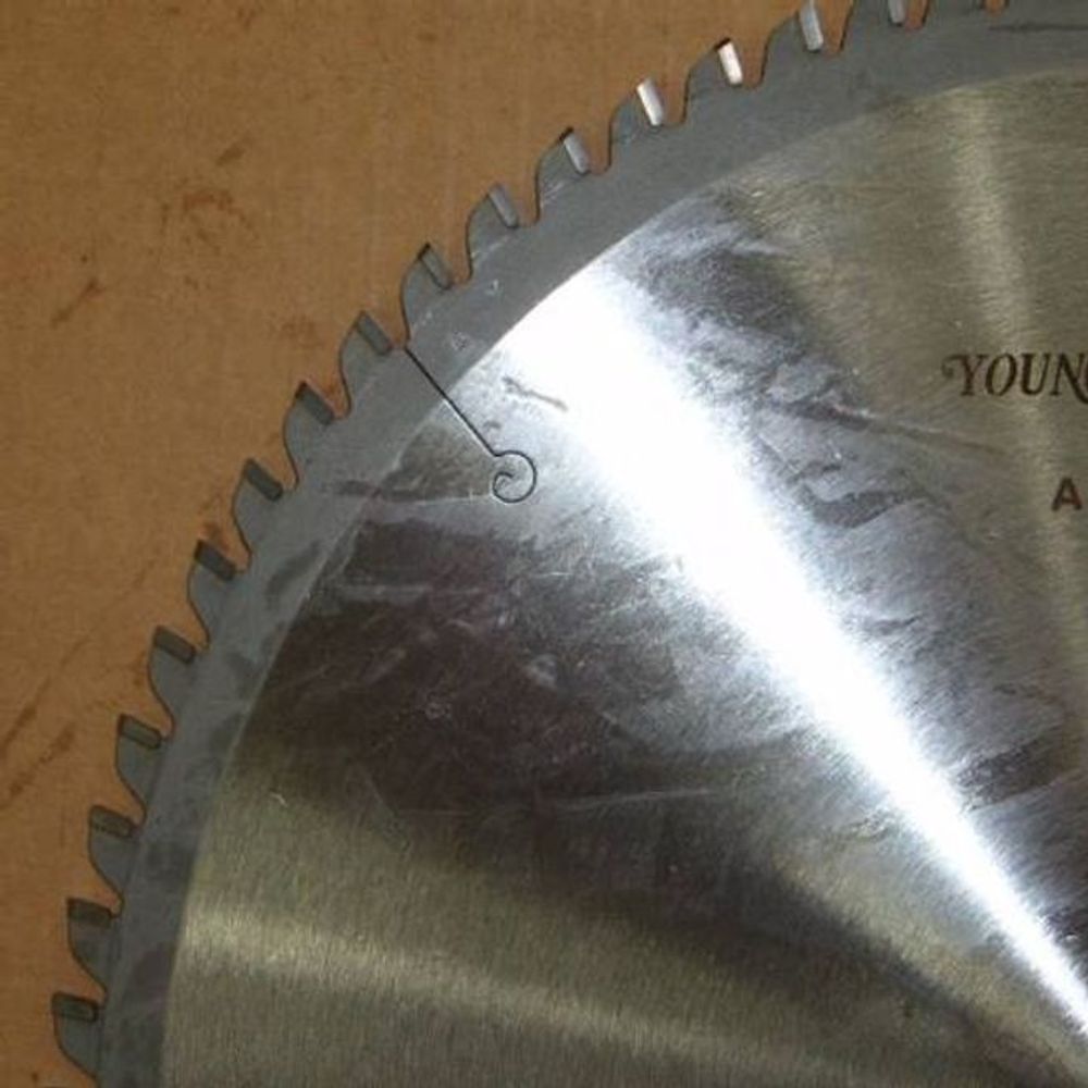 팁쏘(알루미늄용) A 305(12inch)x60T - 상품 이미지