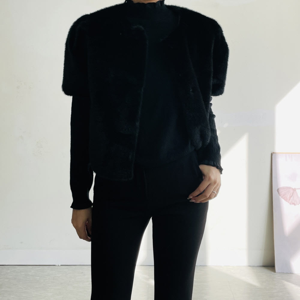 밍크퍼자켓 페이크 에코 퍼자켓 노카라 여성 겨울 반팔 재킷 - 상세 이미지 4