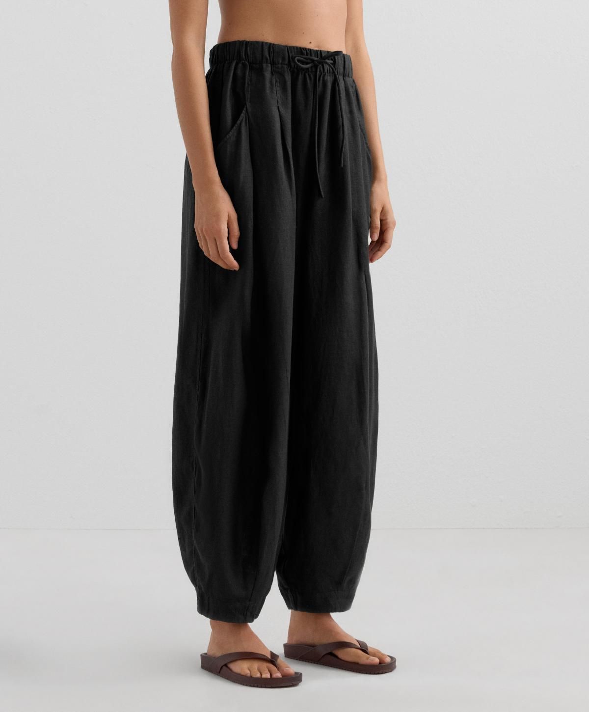 오이쇼 린넨 와이드 벌룬 팬츠 밴딩 4093/873 BLACK - 상품 이미지