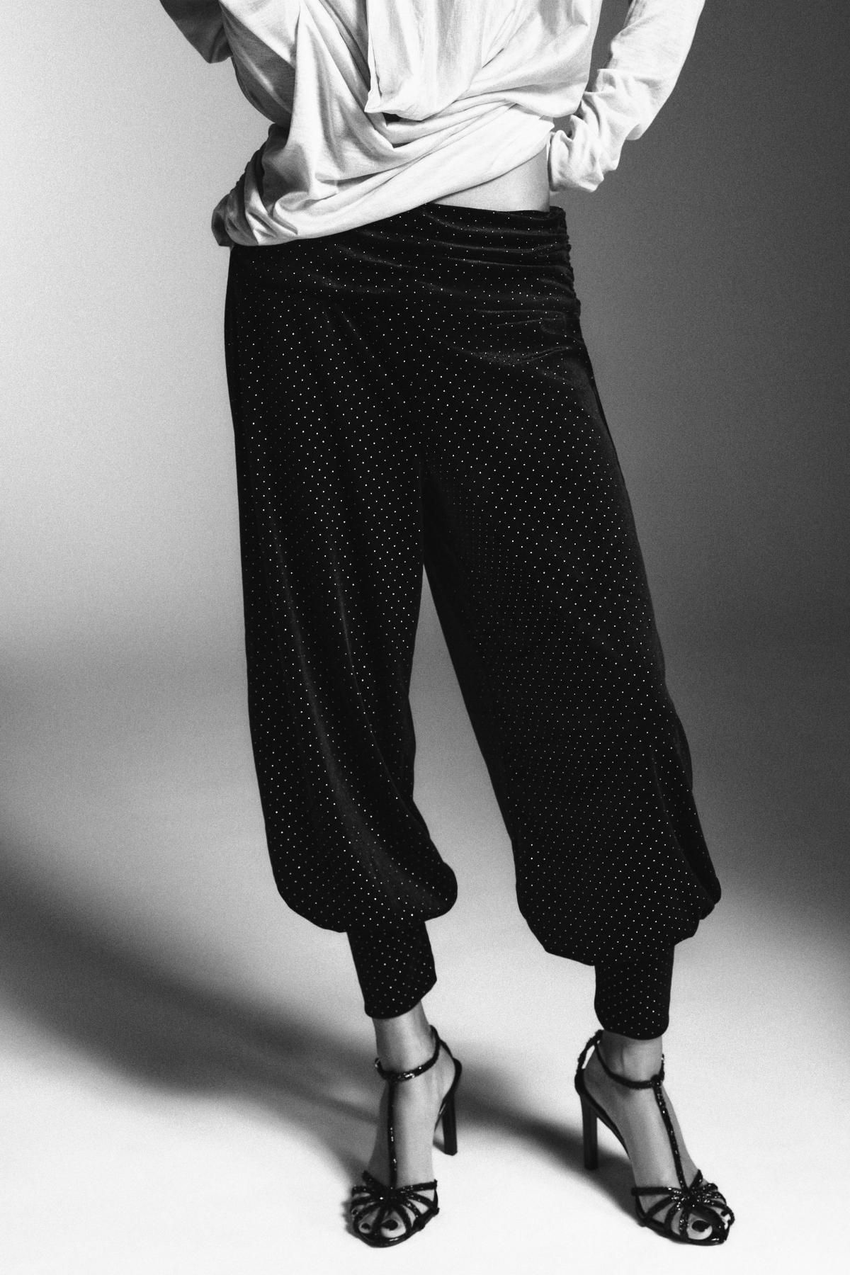 자라 글리터 벨벳 배기 팬츠 4772/404 BLACK - 상품 이미지