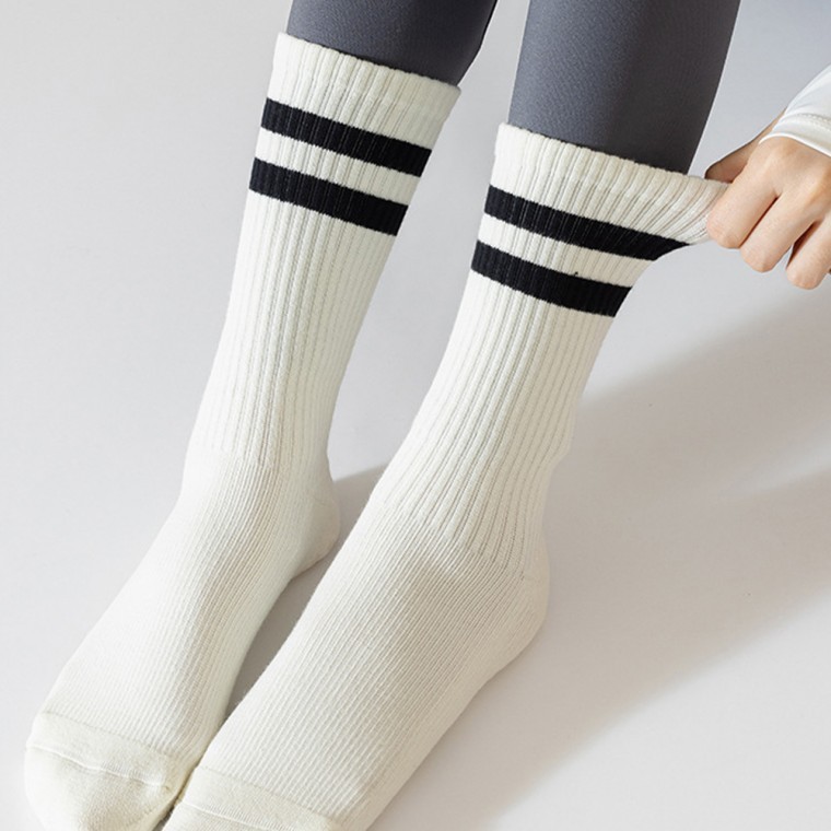 겨울용 두꺼운 필라테스 요가 양말 논슬립 미끄럼방지 두줄양말 20cm 장목 - 상품 이미지