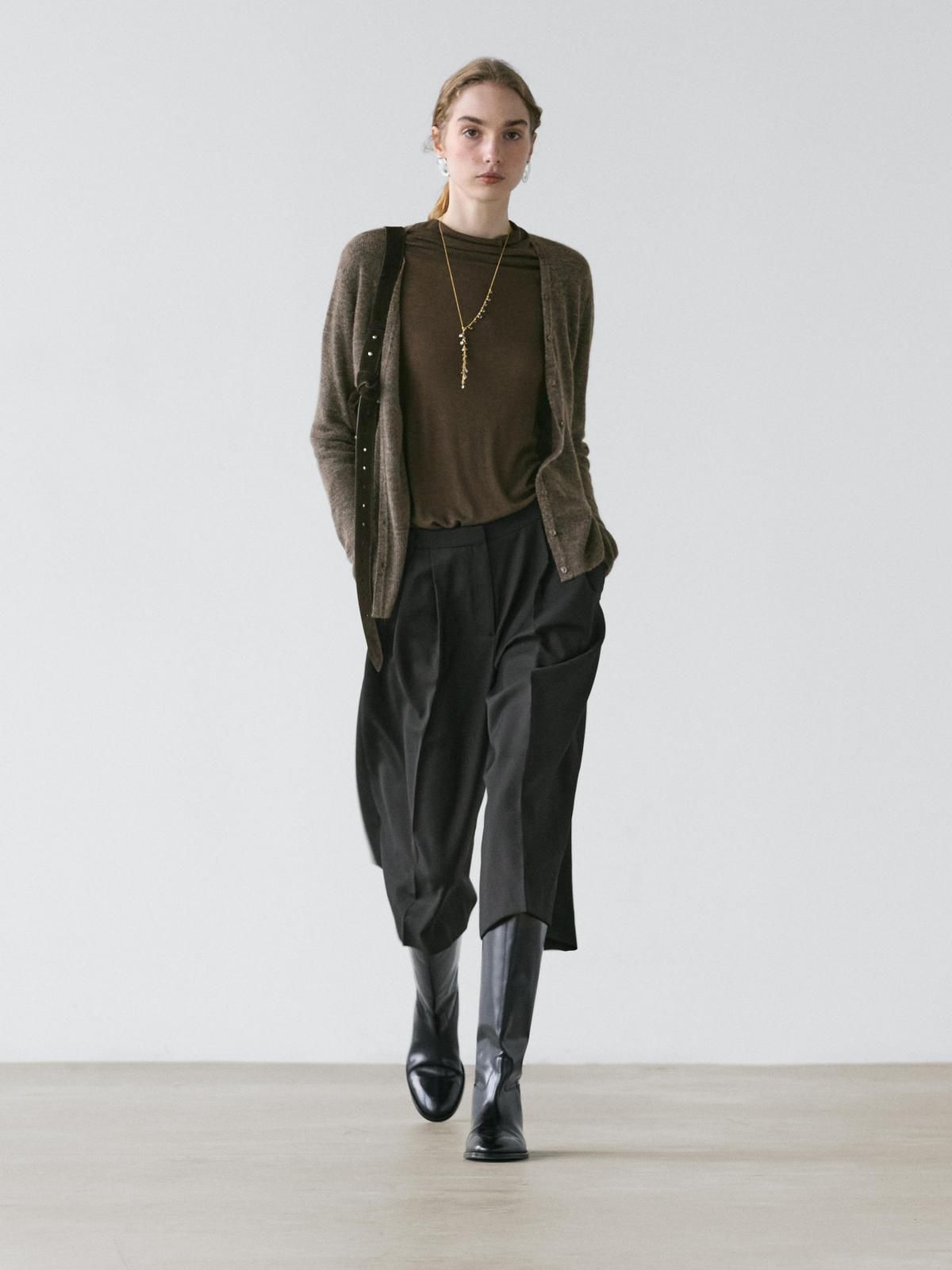 마시모두띠 프리미엄 울 롱 버뮤다 와이드 팬츠 5007/654 BLACK - 상세 이미지 2