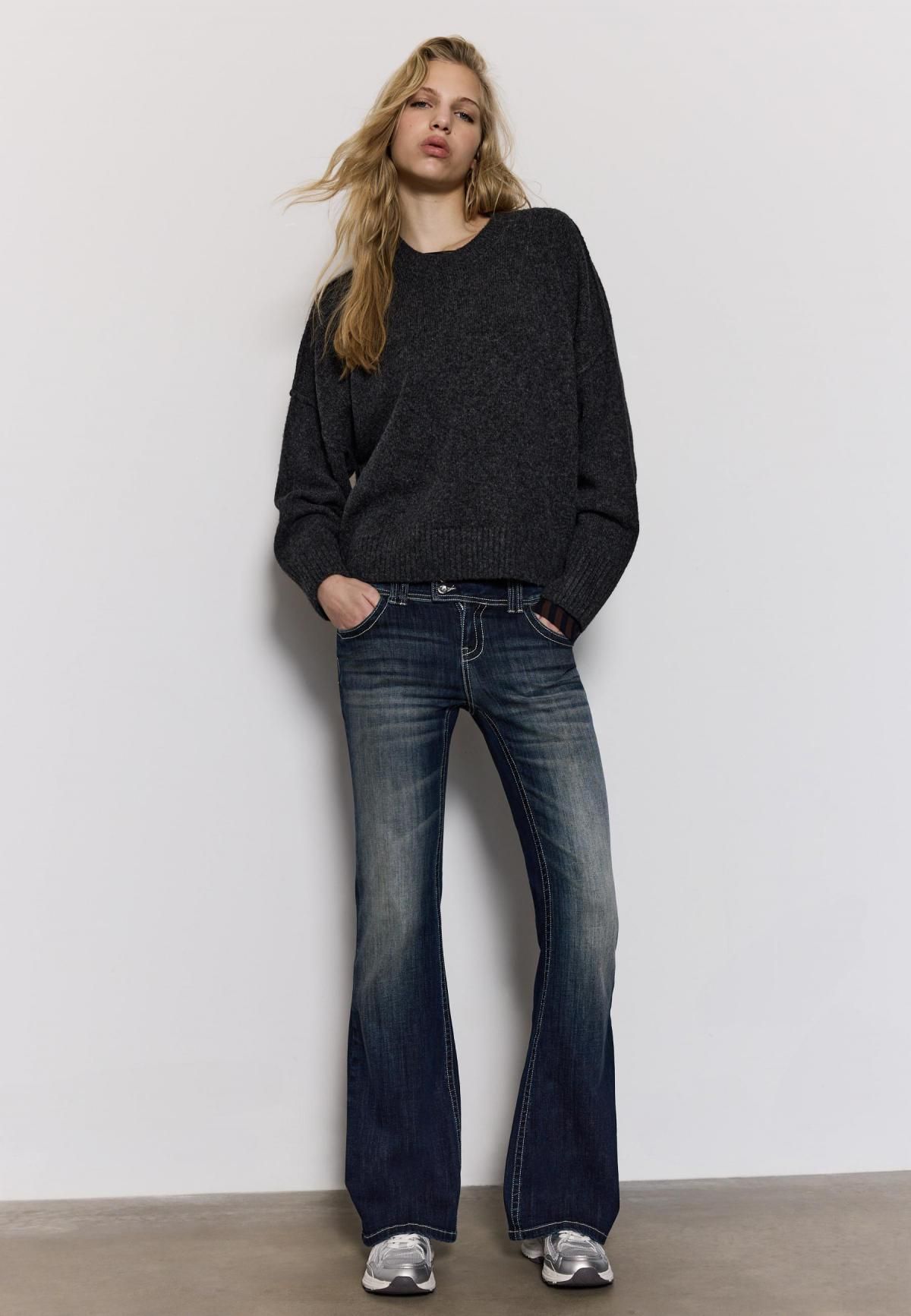 스트라디바리우스 데님 자수 포켓 플레어 청바지 7298/350 LIGHT GREY DENIM WASH - 상세 이미지 2