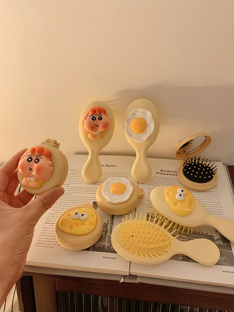 귀여운 미니 접이식 거울 일체형 휴대용 여성용 카툰 마사지 헤어브 치즈 둥근빗 - 상세 이미지 4