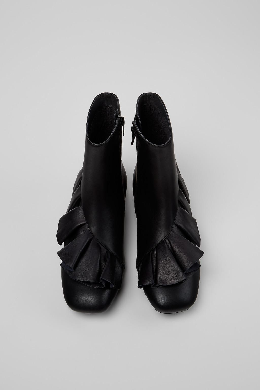 캠퍼 프릴 블랙 레더 앵클 부츠 K400833-002 BLACK - 상세 이미지 5
