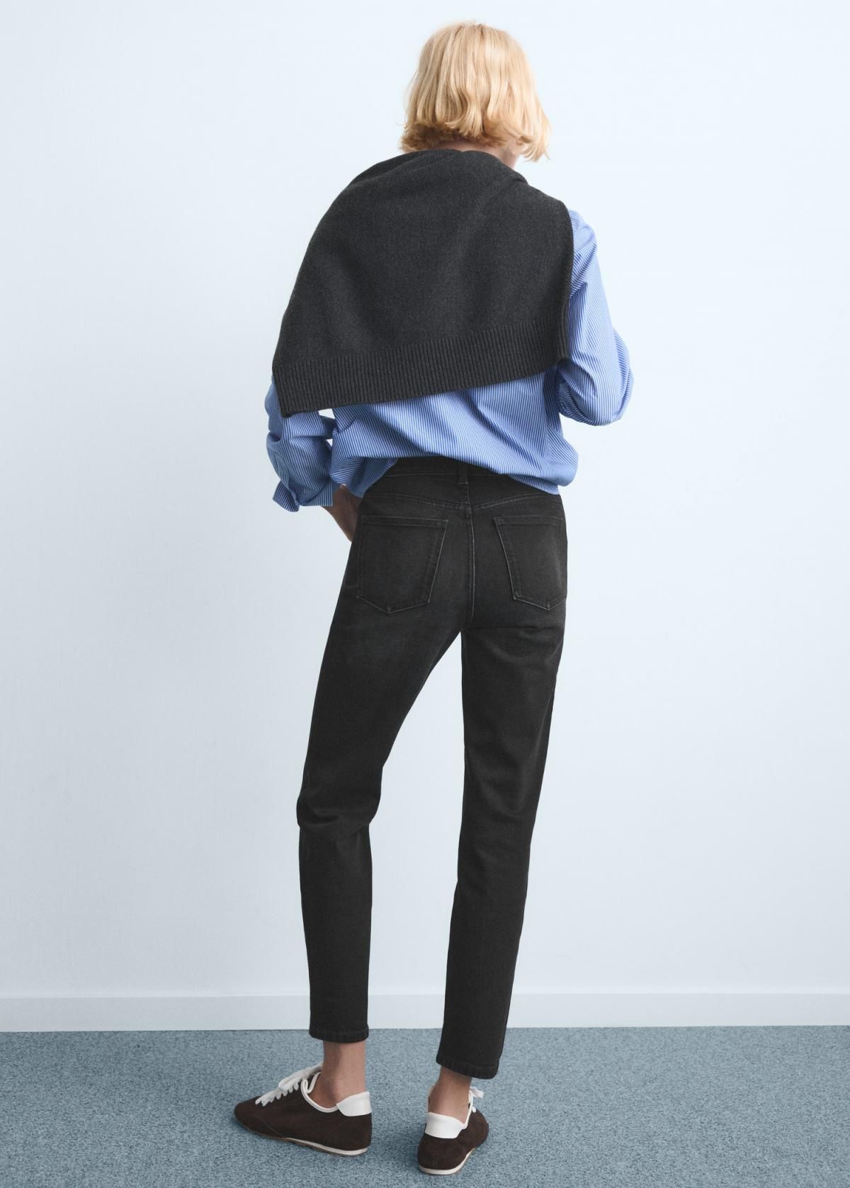 망고 크롭 하이웨이스트 데님 배기핏 청바지 27011238 DENIM NEGRO - 상세 이미지 3
