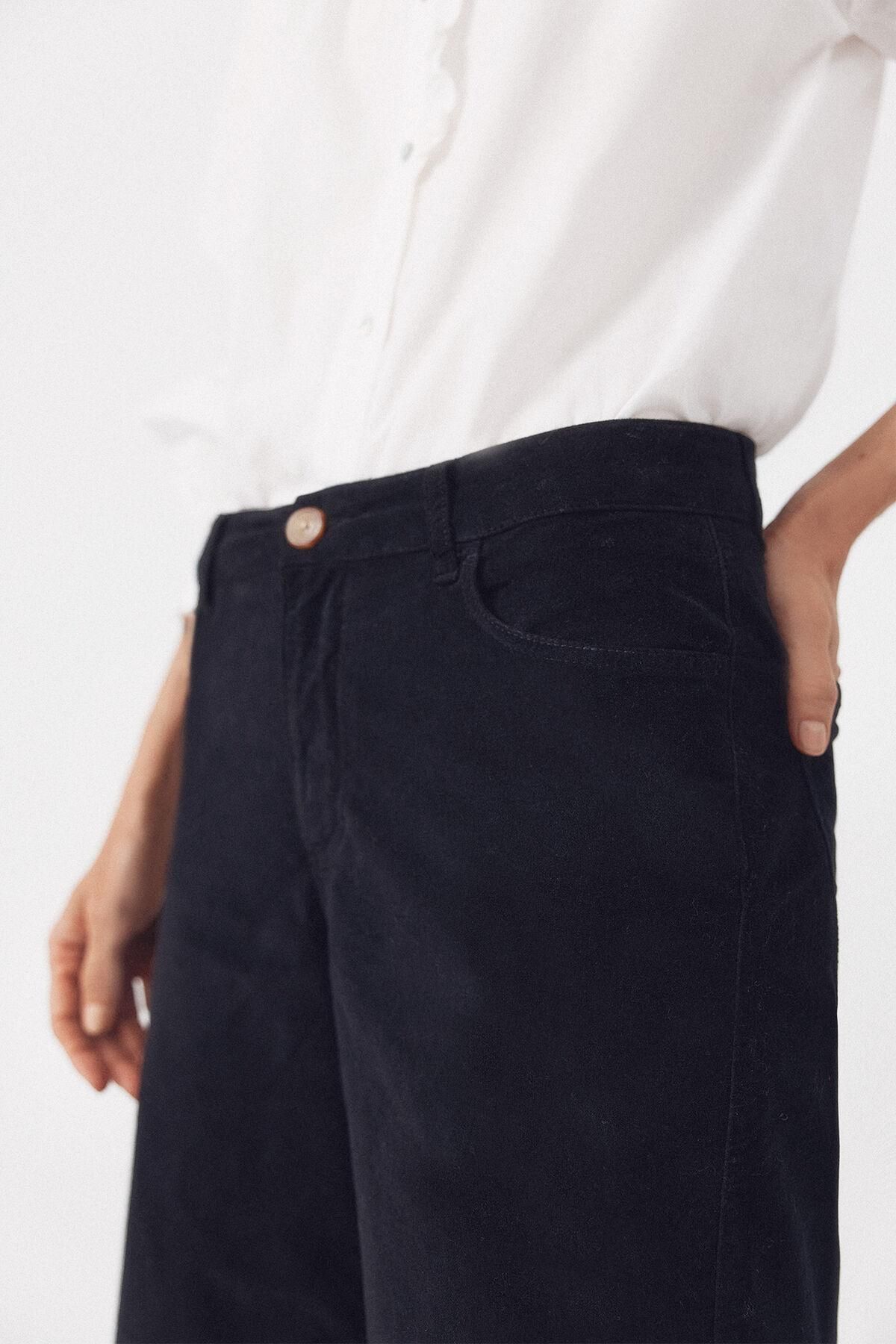 꼬르떼피엘 와이드 벨벳 하이웨이스트 팬츠 블랙 8722338 NEGRO - 상세 이미지 3