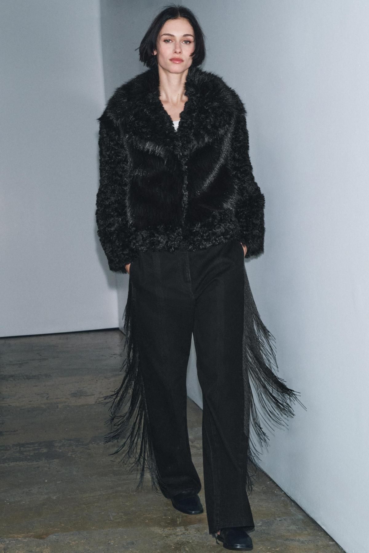 자라 프린지 디테일 블랙 와이드 팬츠 5216/280 BLACK - 상세 이미지 4