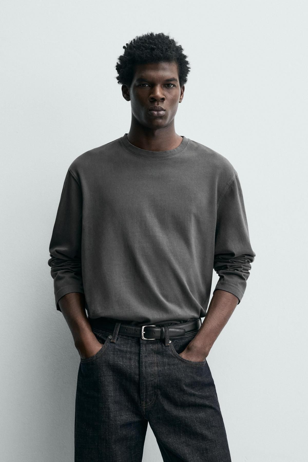 자라 미니멀 코튼 레귤러핏 긴팔 티셔츠 1887/408 ANTHRACITE GREY - 상세 이미지 3