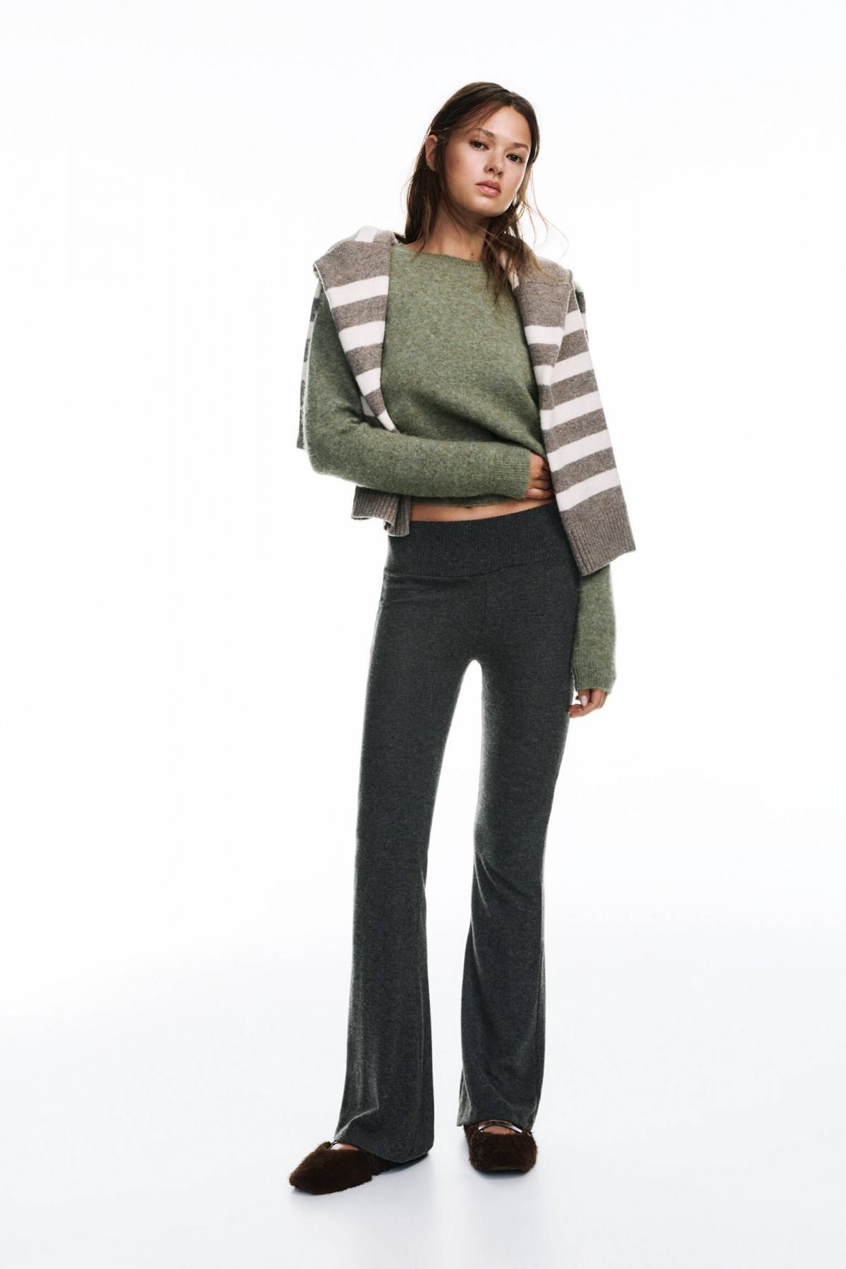 풀앤베어 소프트 터치 니트 플레어 팬츠 3670/317 DARK GREY - 상세 이미지 2