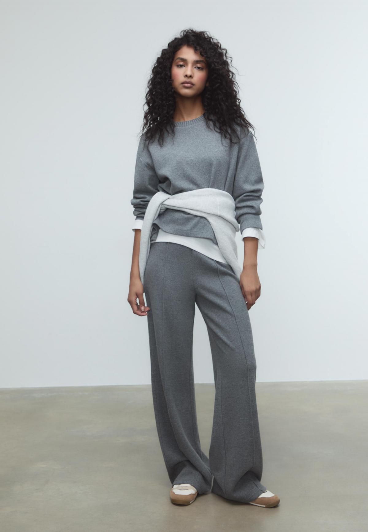 스트라디바리우스 소프트 루즈핏 라운드넥 니트 스웨터 6535/385 DARK GREY - 상세 이미지 2