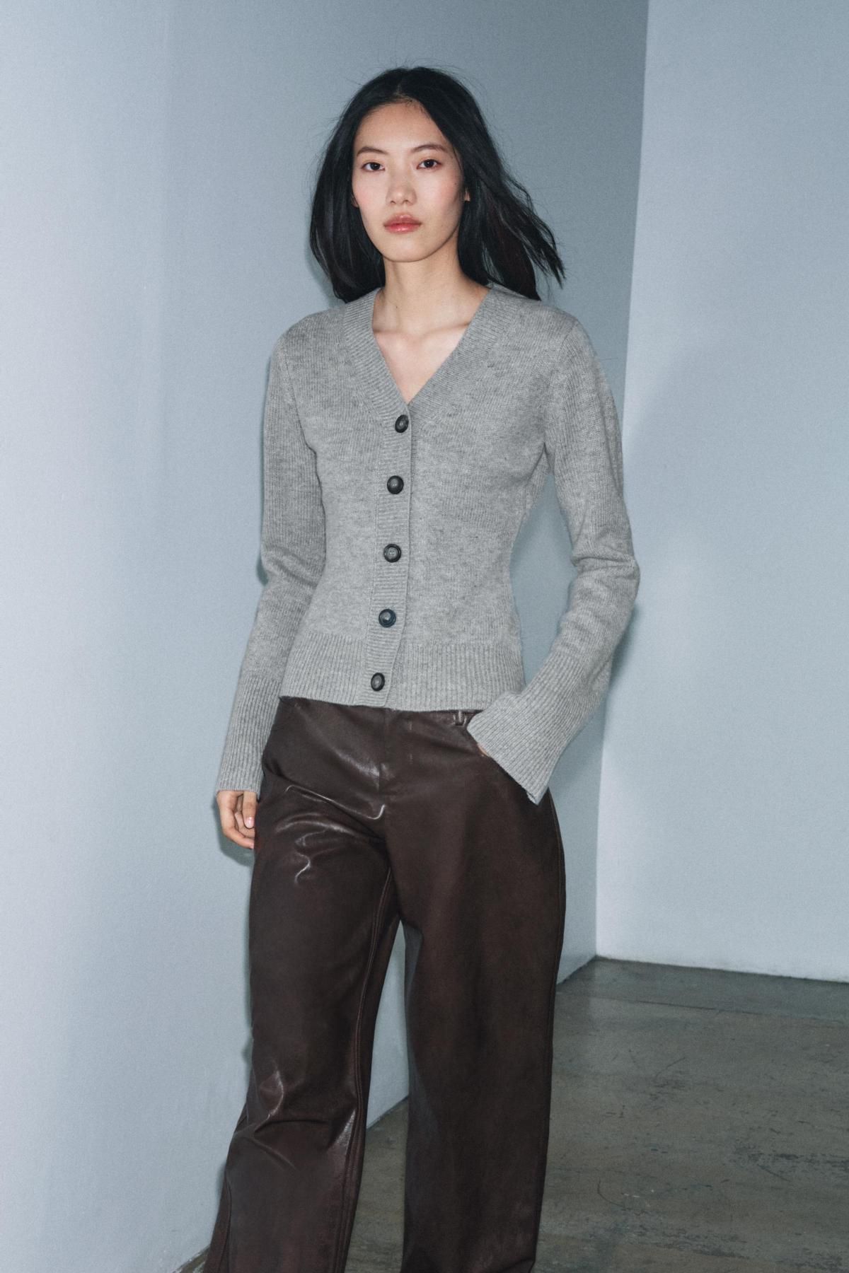 자라 프리미엄 울 브이넥 니트 가디건 5897/100 GREY - 상세 이미지 5