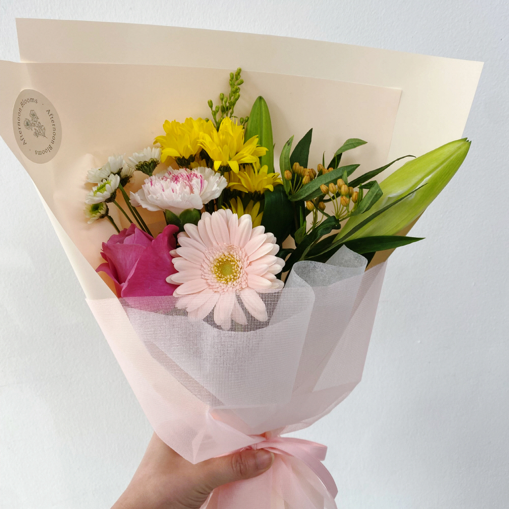 졸업 생일 기념일 생화 소형 꽃다발 꽃배달 싼곳 생화택배