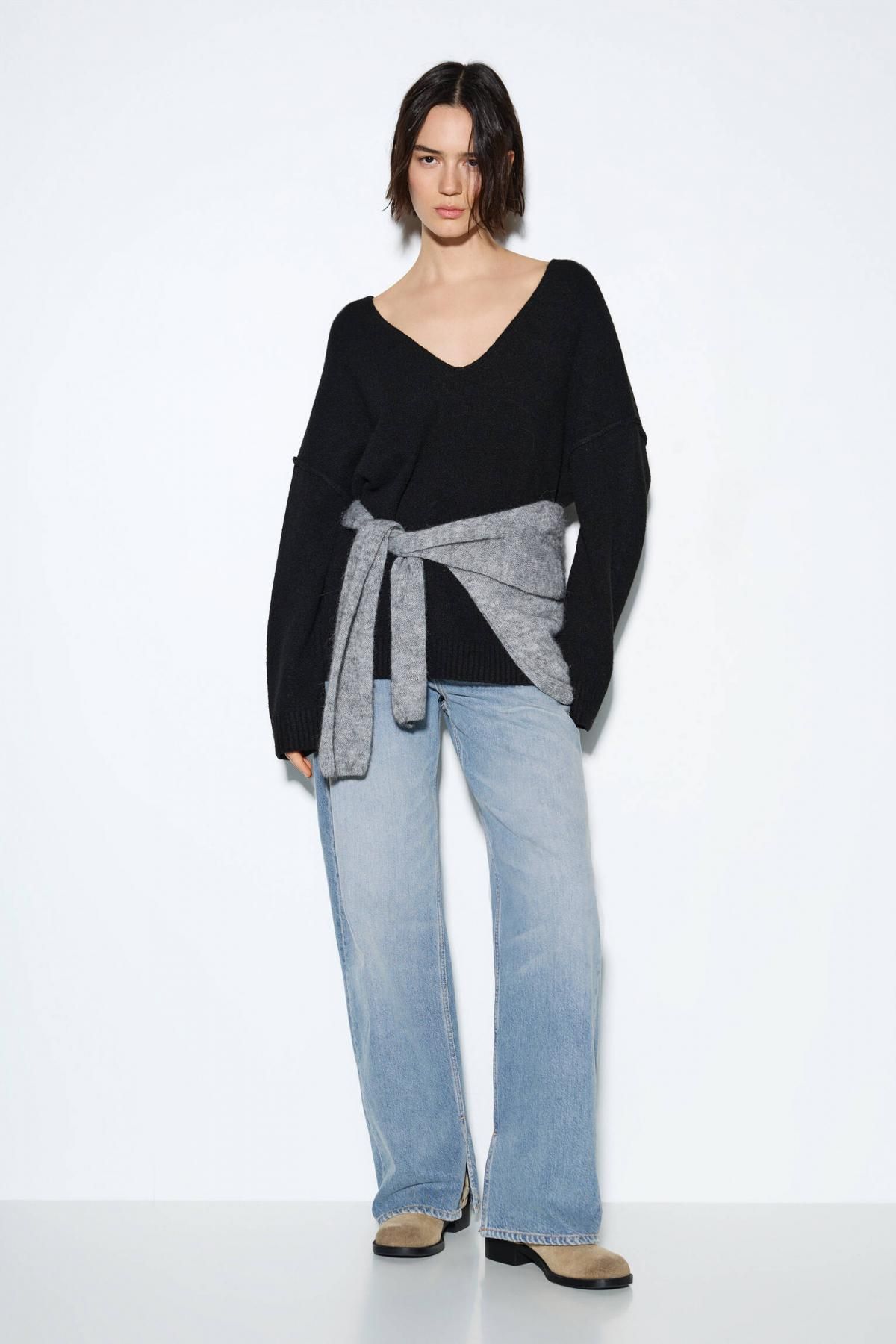 풀앤베어 소프트 브이넥 울 니트 스웨터 블랙 7550/308 BLACK - 상세 이미지 5