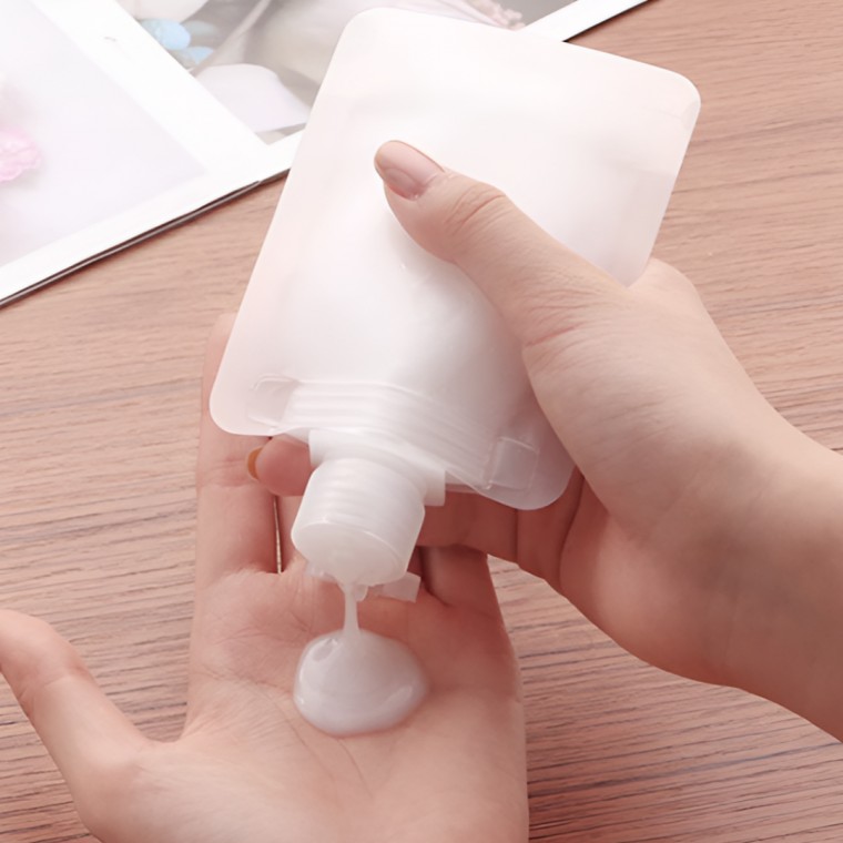 여행용 공병 소분 파우치 화장품 튜브 용기 샴푸 로션 크림 샘플 30ml 50ml 100ml - 메인 이미지
