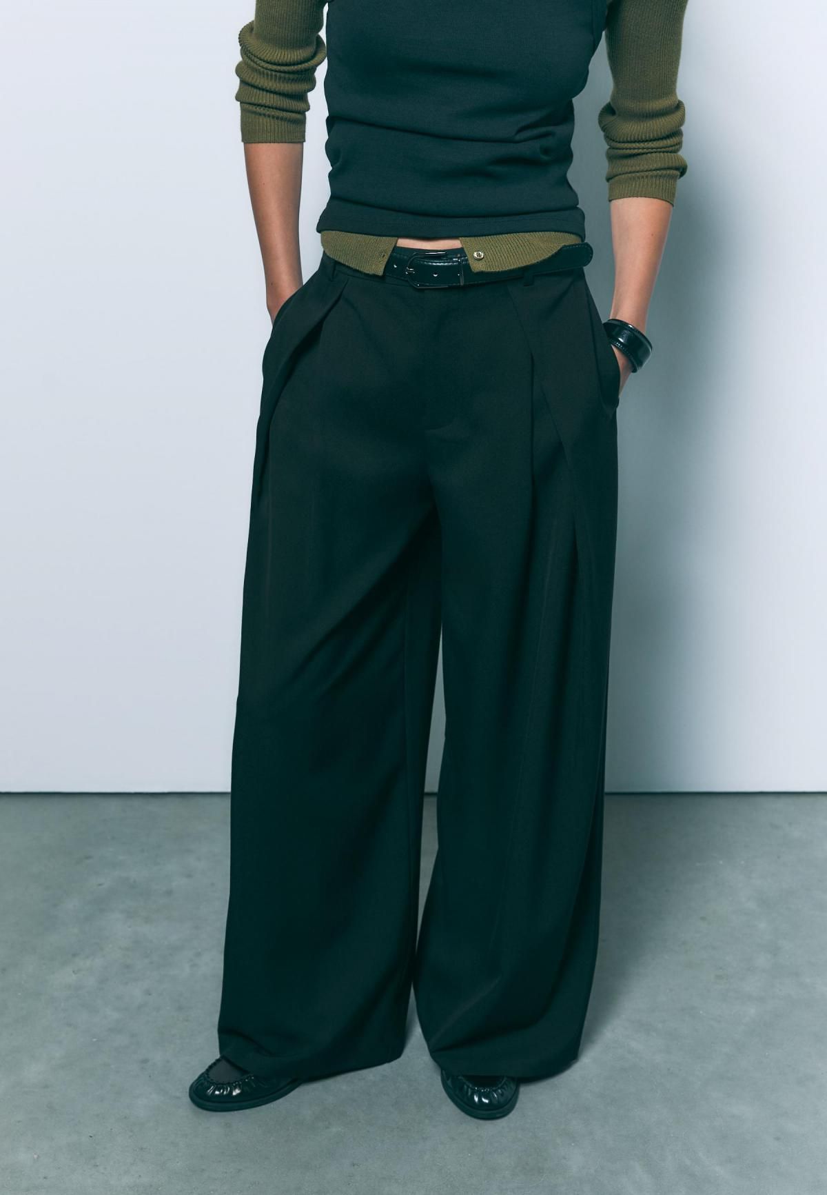 스트라디바리우스 맥시 와이드 플리츠 벨트 팬츠 4538/576 BLACK - 상품 이미지