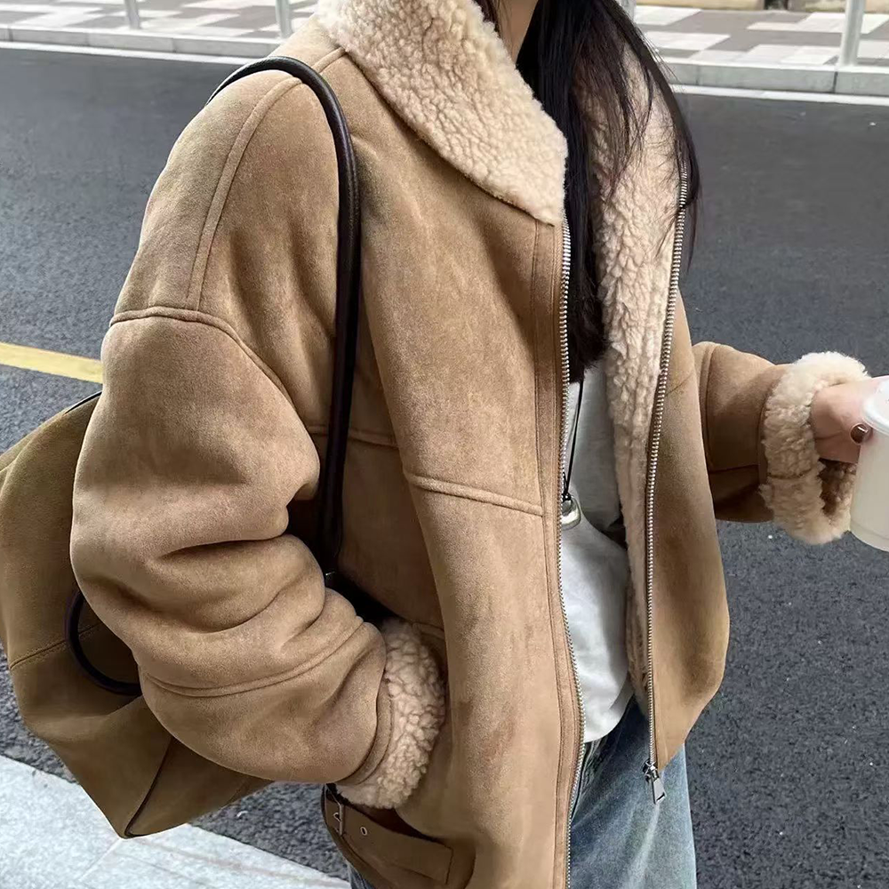 여성 양털100 숏 무스탕 자켓 겨울 베이지 집업 퍼자켓 데일리룩 - 상세 이미지 2