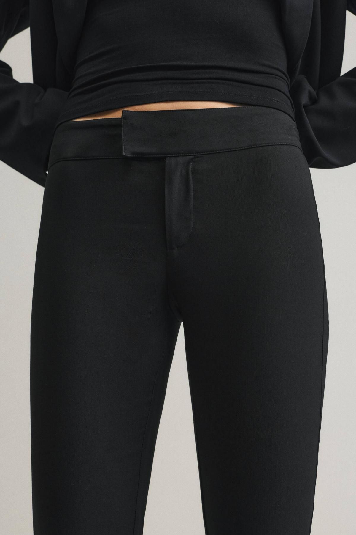 풀앤베어 미드웨이스트 플레어 슬랙스 팬츠 3670/344 BLACK - 상세 이미지 4